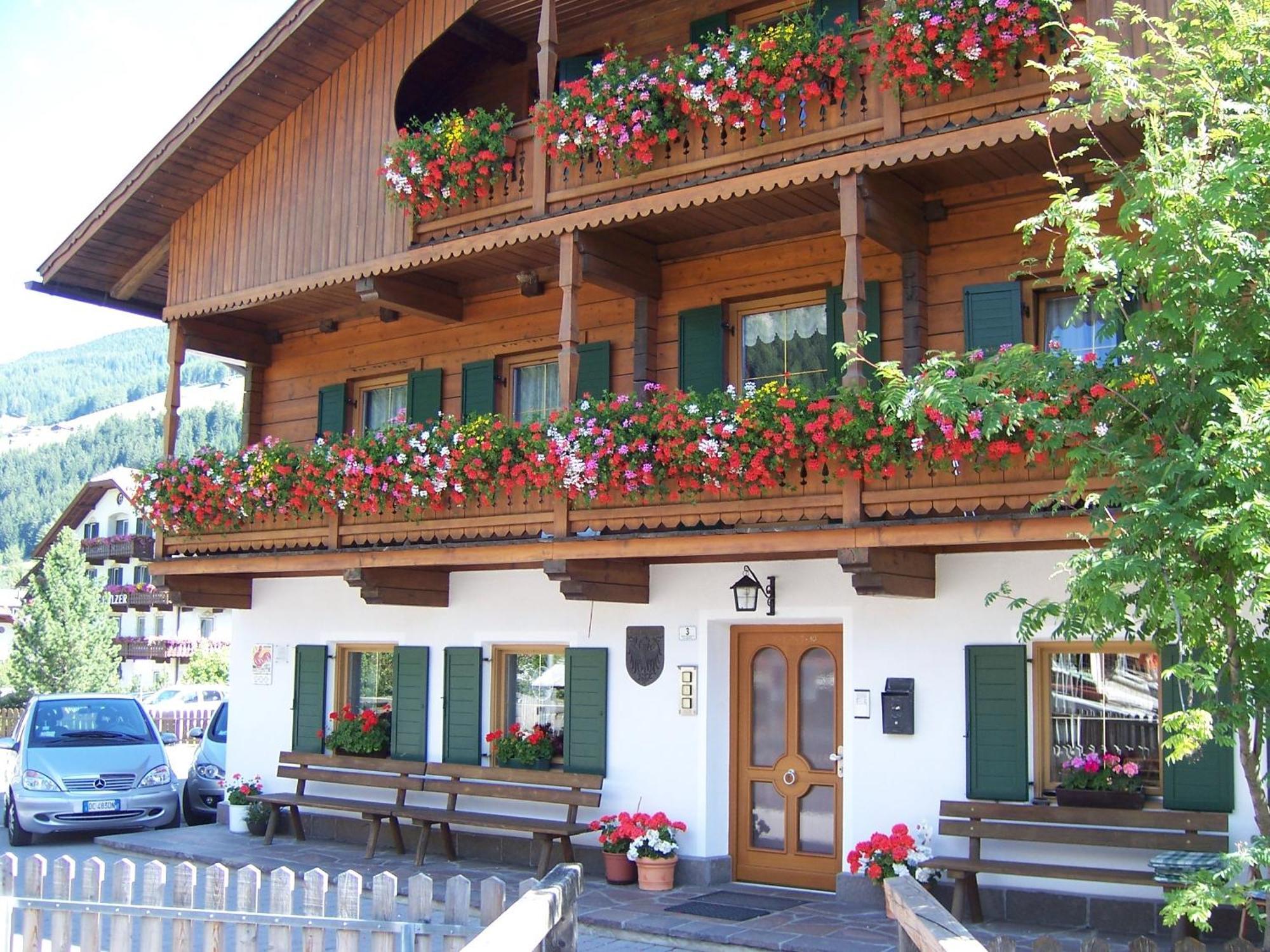 Obersanterhof Villa Sexten Exteriör bild